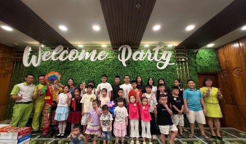 RẠP XIẾC VUI NHỘN - ngày hội thiếu nhi hấp dẫn dành cho con em CBNV Ẩm Thực Trần