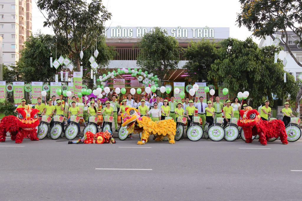 Nhà hàng Ẩm Thực Trần – Lô 01, 02 Phạm Văn Đồng, Đà Nẵng