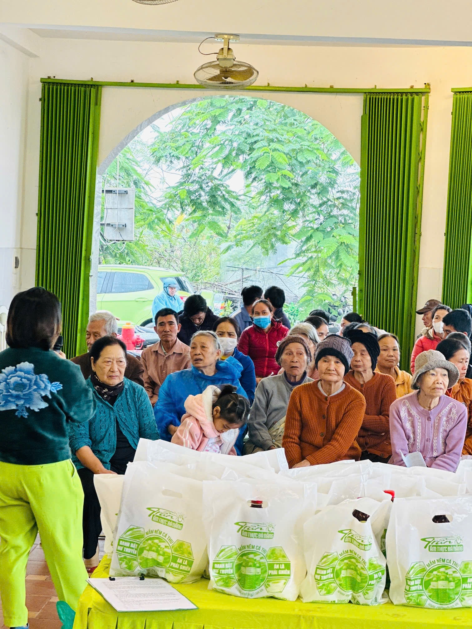 Xuân Yêu Thương – Hành Trình Gửi Trao Hơi Ấm Nghĩa Tình